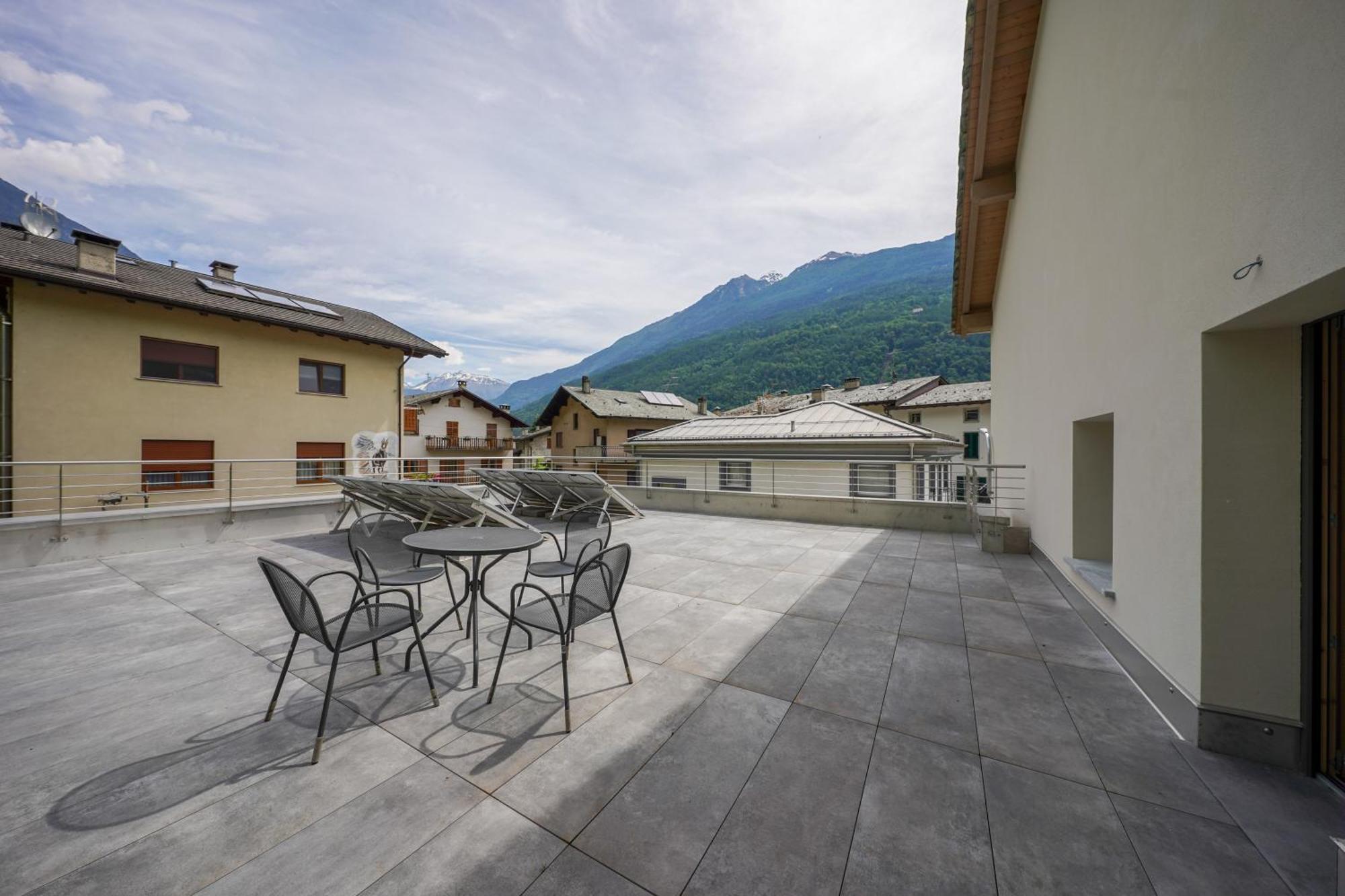 Al Campanile - Valtellina - 15 Min Da Bernina Express Apartment Grosotto Exterior photo